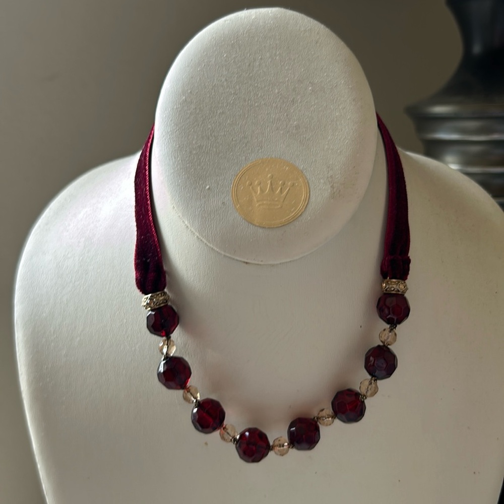 Monet Choker